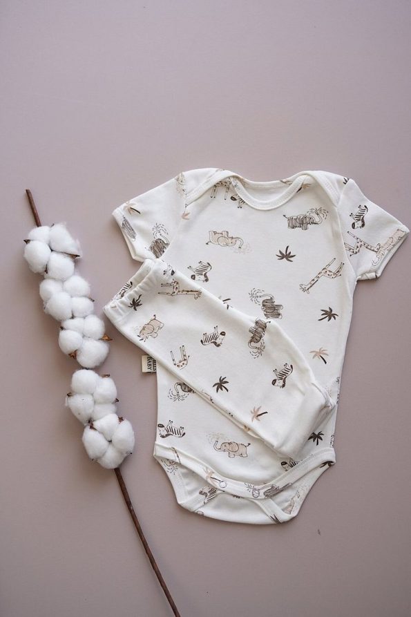 MELLS BABY Patterned Short Sleeve Baby Bodysuit and Snap Leggings Set