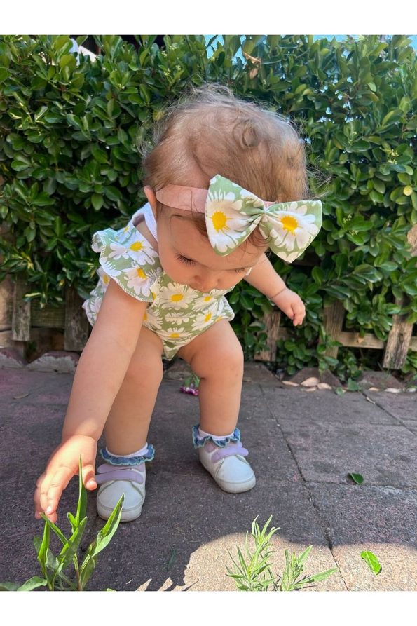 BAHNUR Baby Green Floral Romper and Bandana Set