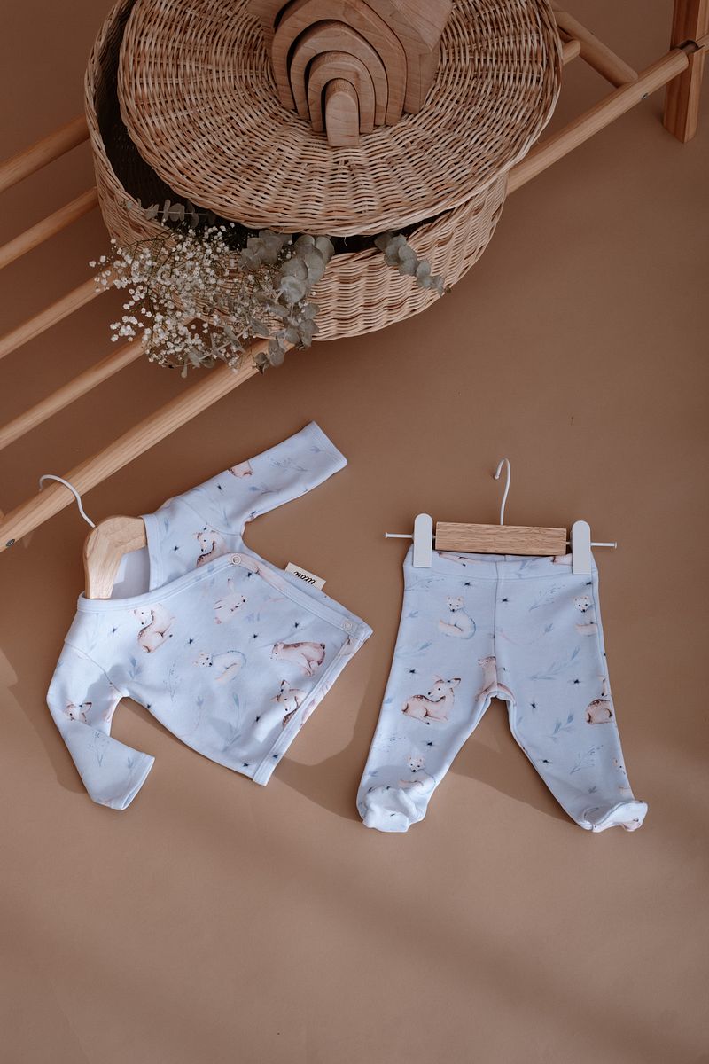 1_org_zoom-7695.jpg Lilou Lilian Organic Cotton Kimono & Footed Pants