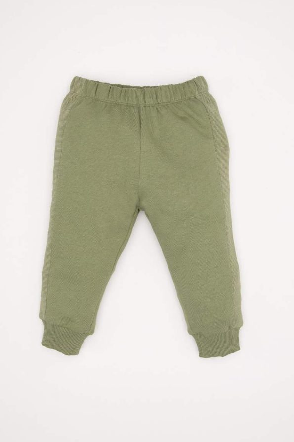Boys' 2-Piece Printed Sweatshirt and Jogger Set