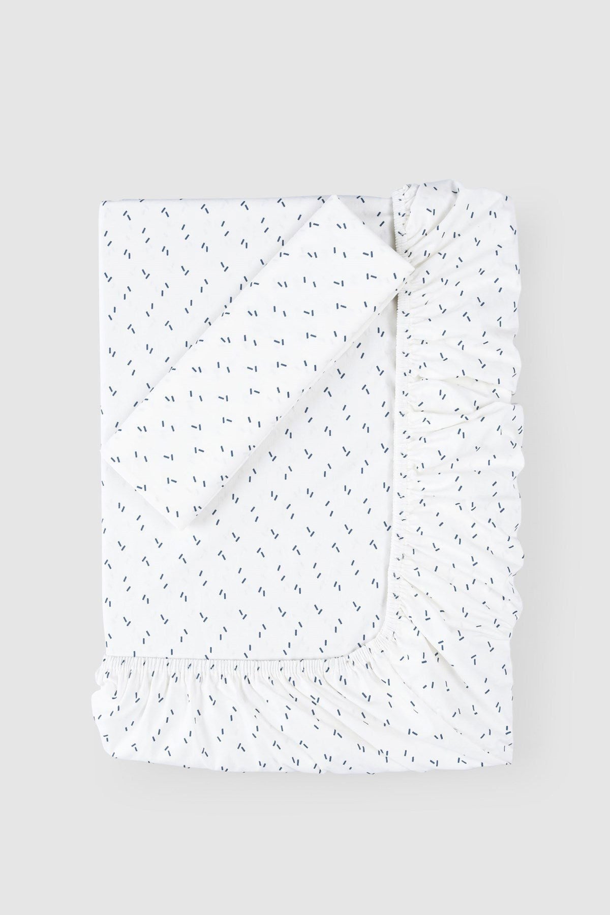 Organik_Pamuk_Lastikli_Carsaf_ve_Yastik_Kilif_Seti_Mark_90x190_cm_-_Little_Gusto_-_-2169361-1.jpg Organic Cotton Fitted Sheet and Pillowcase Set 90x190 cm
