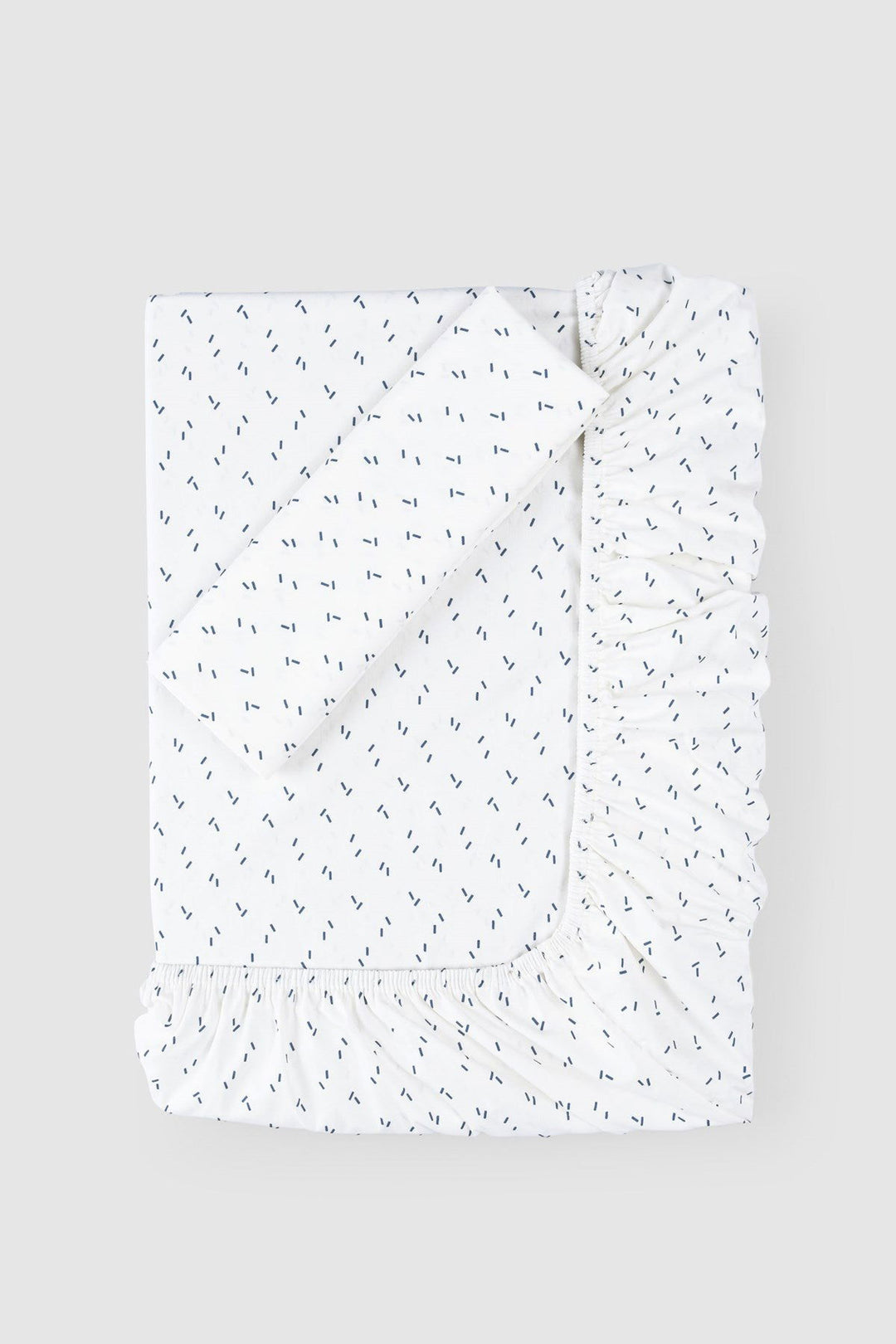 Organik_Pamuk_Lastikli_Carsaf_ve_Yastik_Kilif_Seti_Mark_90x190_cm_-_Little_Gusto_-_-2169361.jpg Organic Cotton Fitted Sheet and Pillowcase Set 90x190 cm
