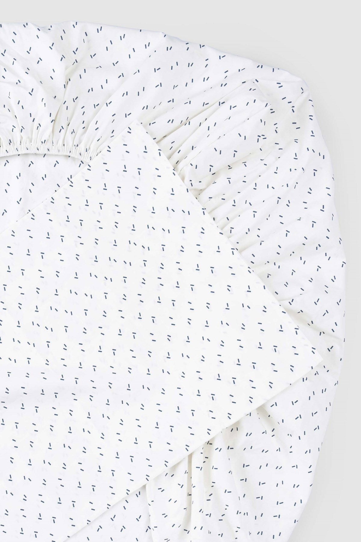Organik_Pamuk_Lastikli_Carsaf_ve_Yastik_Kilif_Seti_Mark_90x190_cm_-_Little_Gusto_-_-2169369-1.jpg Organic Cotton Fitted Sheet and Pillowcase Set 90x190 cm