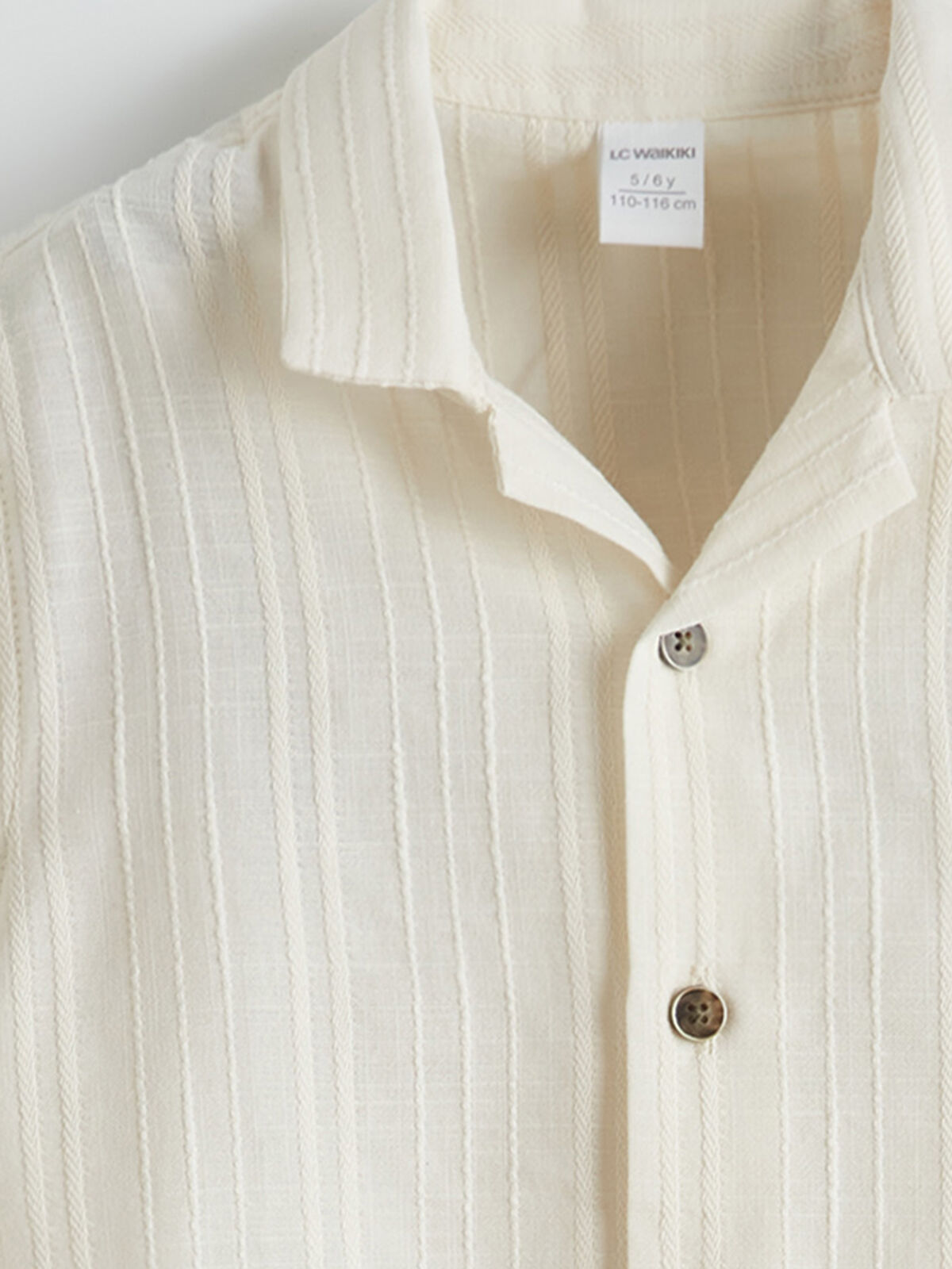 l_20251-s5cb28z1-qvk_a2.jpg LCW Kids Beige Resort Collar Cotton Boys Shirt