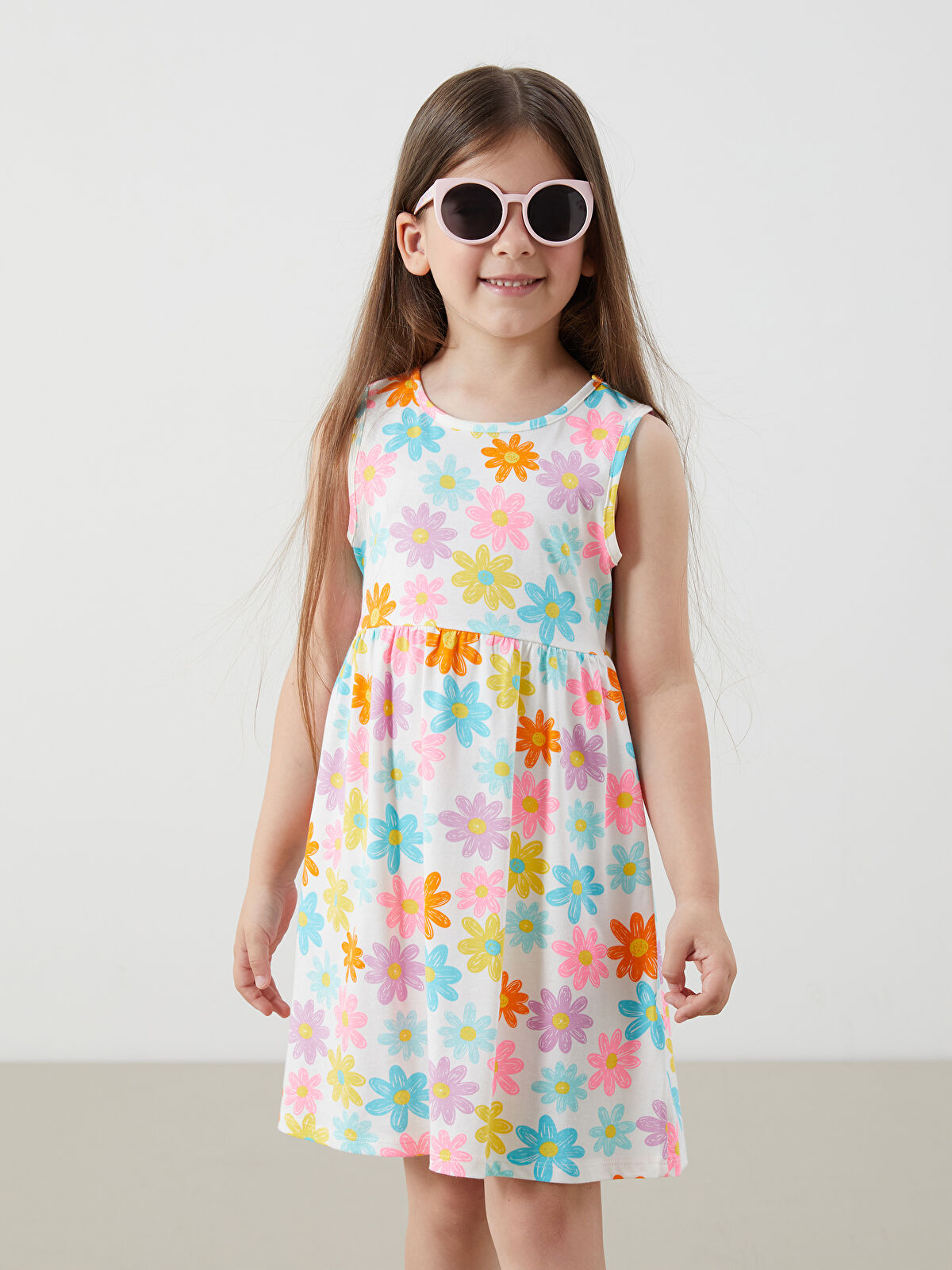 l_20251-s5dr21z1-lra-122-28_6.jpg LCW Kids Cream Printed Crew Neck Dress