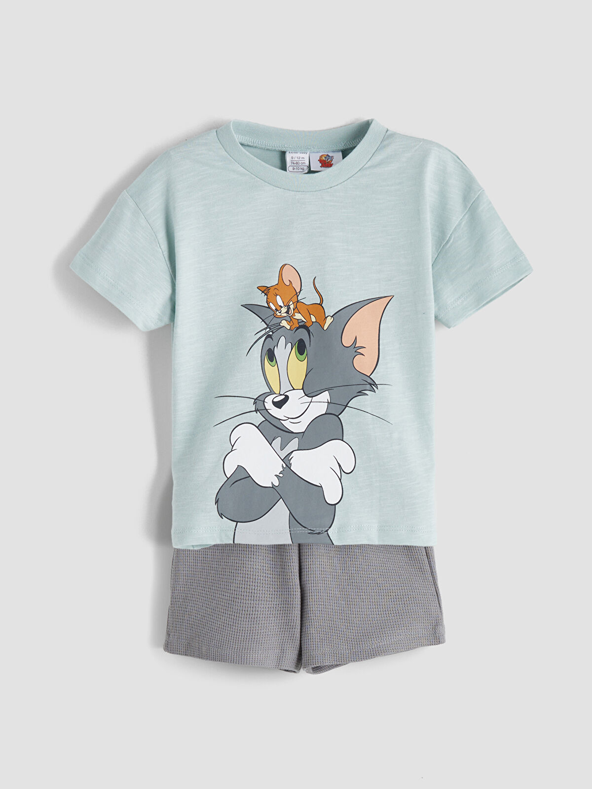 l_20251-s5eu27z1-ywc_a-1.jpg Tom and Jerry Printed Baby Boys' T-Shirt and Shorts Set