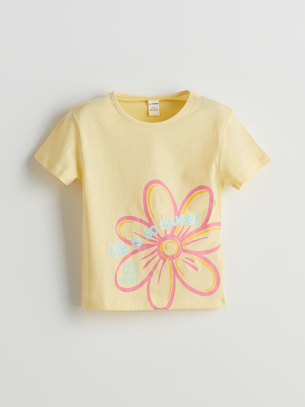 l_20251-s5fd08z1-fqj_a1.jpg LCW Kids Yellow Printed Cotton T-Shirt Set for Girls