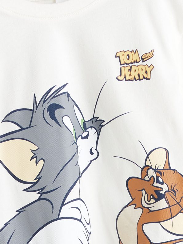 LCW Baby Cream Tom & Jerry Printed Boys T-Shirt and Shorts Set