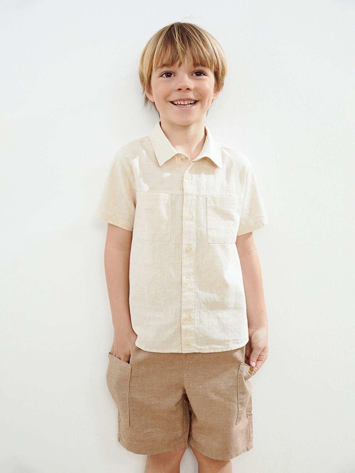 l_20251-s5in17z1-v9h-108-30_5.jpg LCW Kids Ecru Regular Fit Boys' Linen Shirt