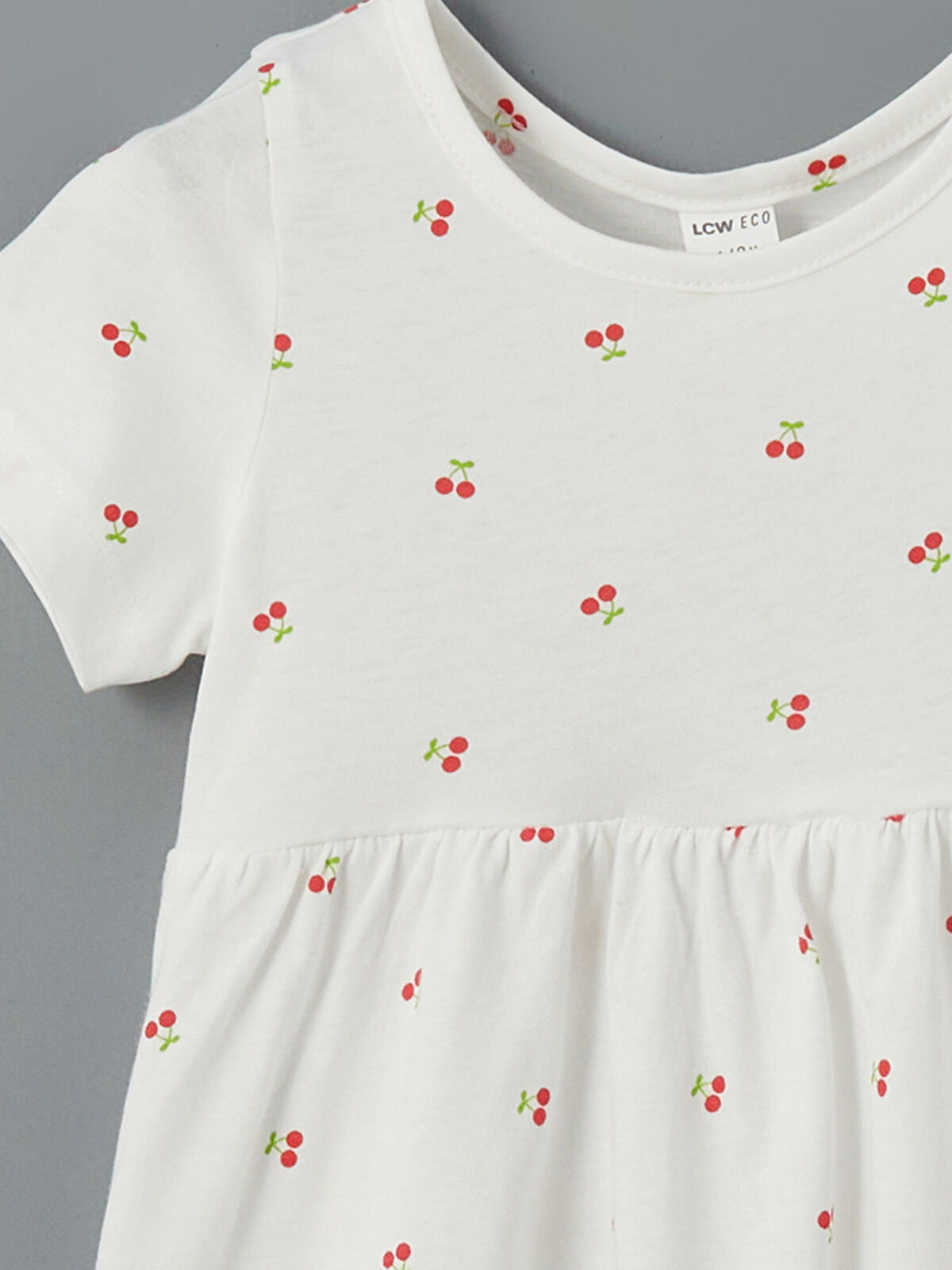 l_20251-s5li64z1-lu7_a2.jpg LCW ECO White Cherry Print Girls Dress