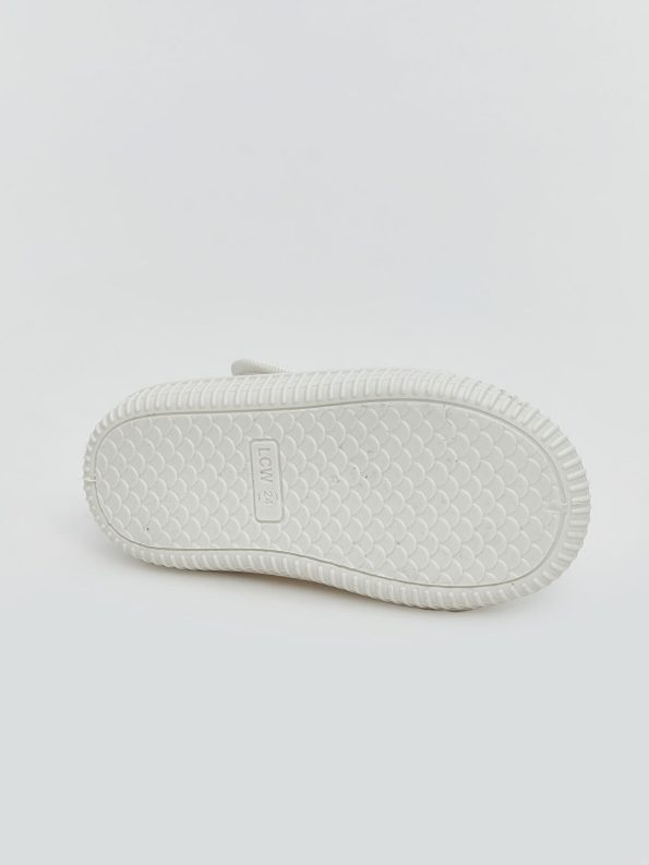 LCW STEPS White Velcro First Steps Shoes for Baby Girls